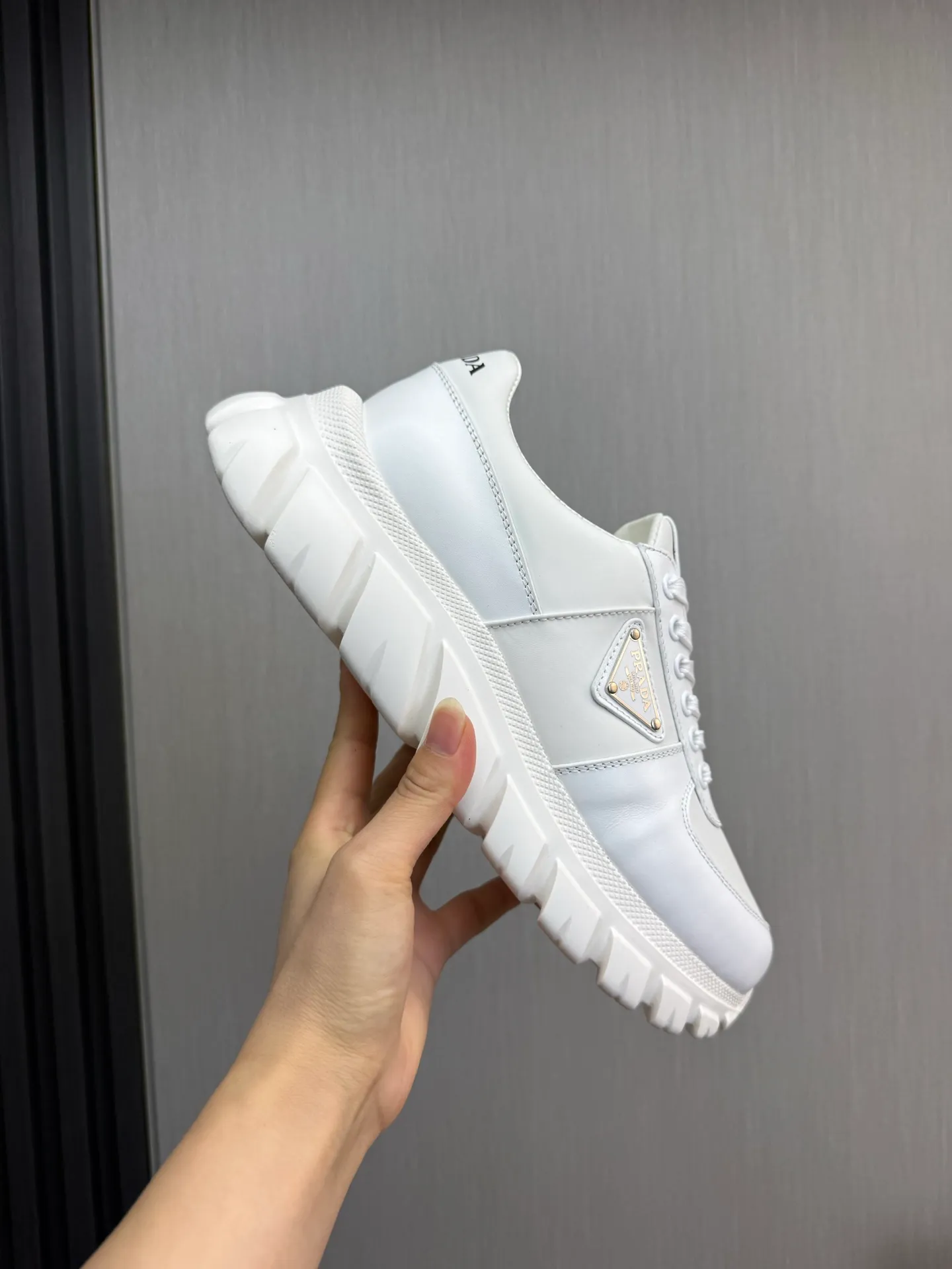 Men's shoes 💰580💰 [PRADA] Men's shoes are popular in the counter, official website is synchronized, 1 high-quality shipment ✔️Imported cowhide fabric + cowhide lining, 1🆚1 replica, original sole, 38-45 (45 customized, non-refundable)